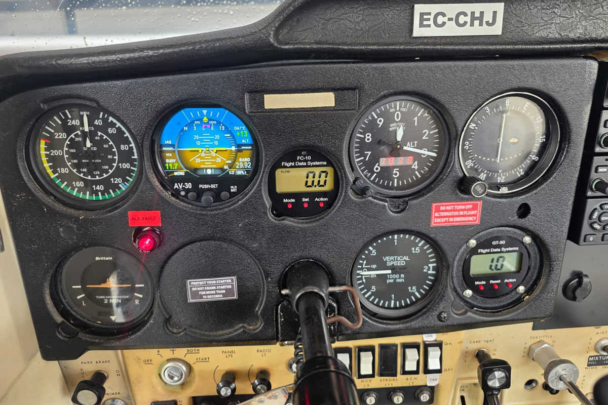 Alquiler-Cessna-FRA-150L-MRO-Aviation-6